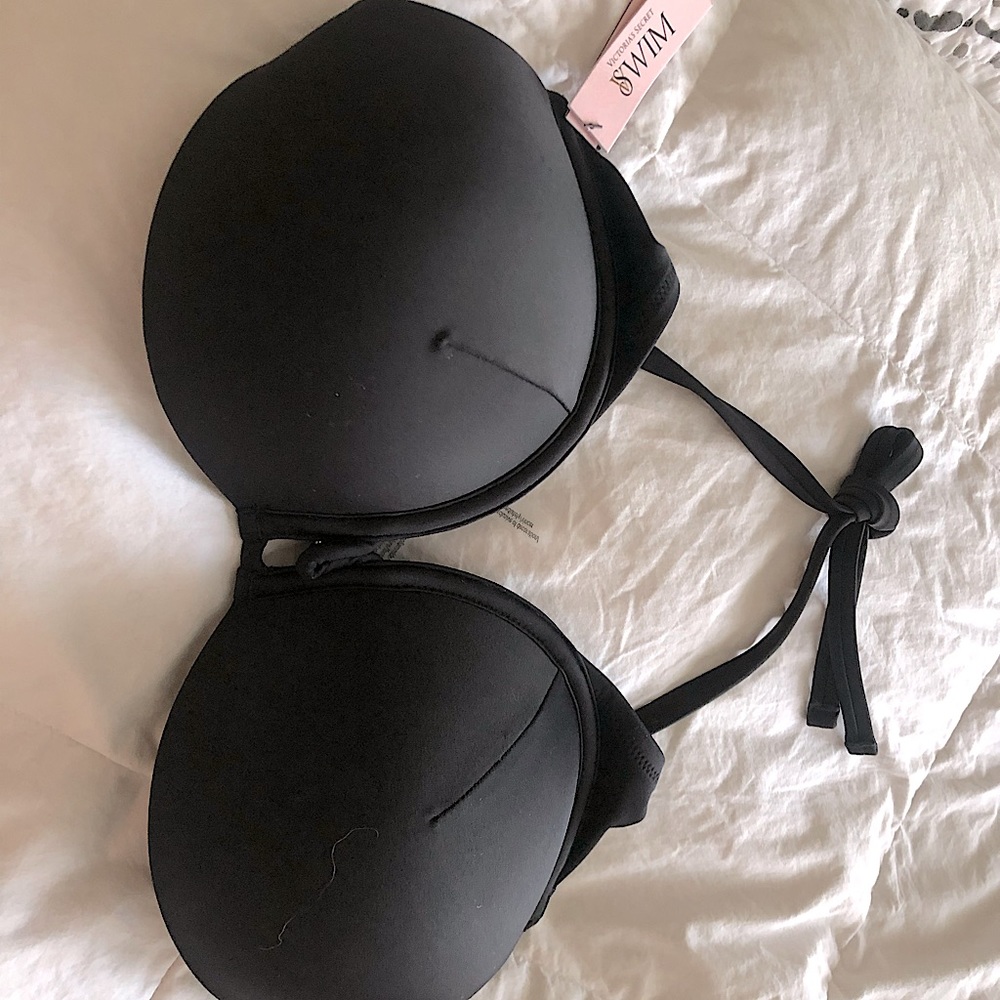 Brand new with tags Bombshell Bikini top